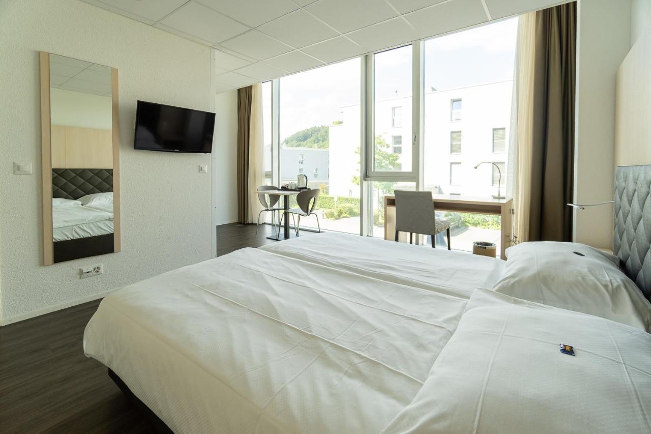 Los Lorentes Apartments Bern Airport Belp Esterno foto