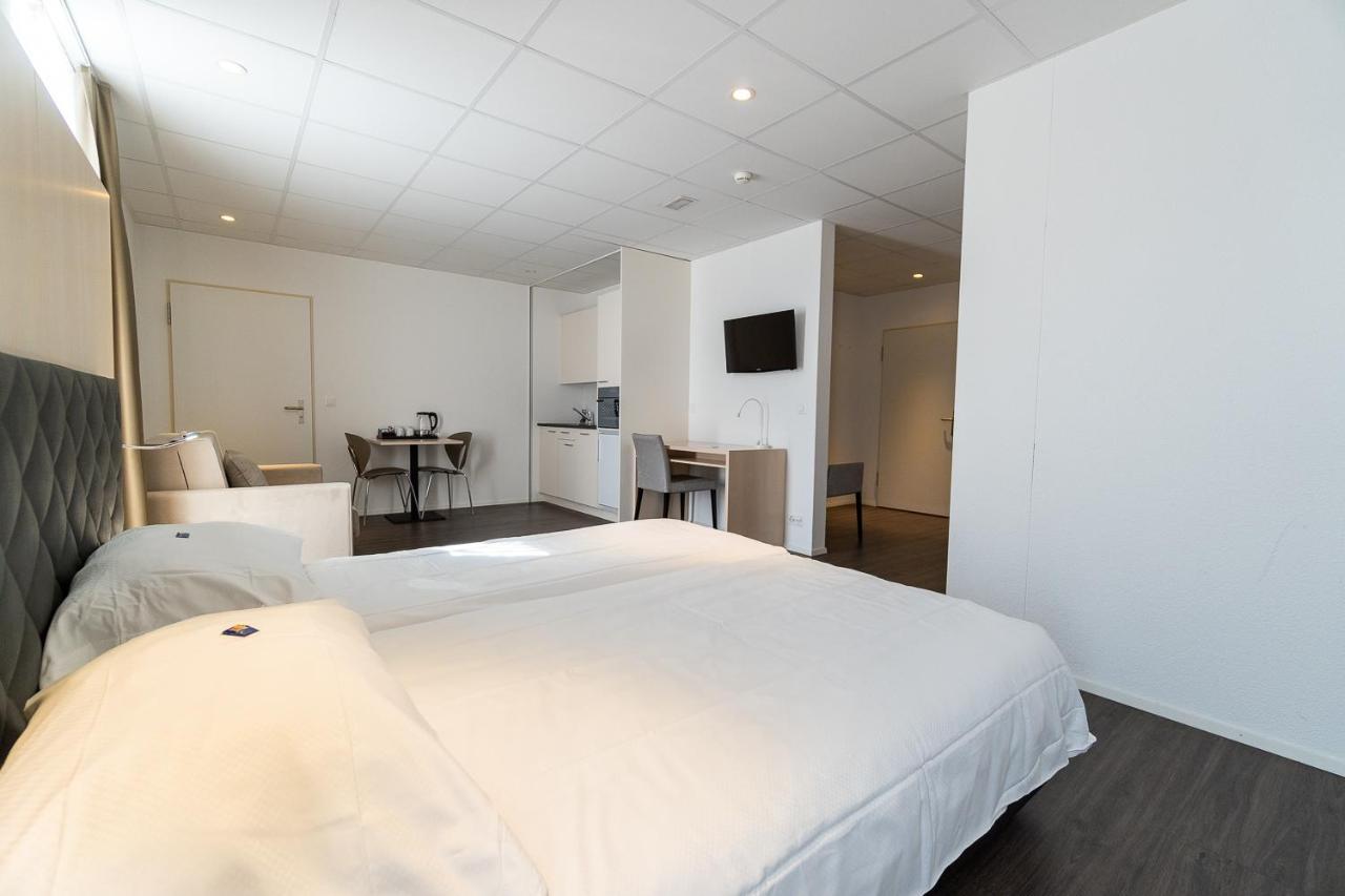 Los Lorentes Apartments Bern Airport Belp Esterno foto