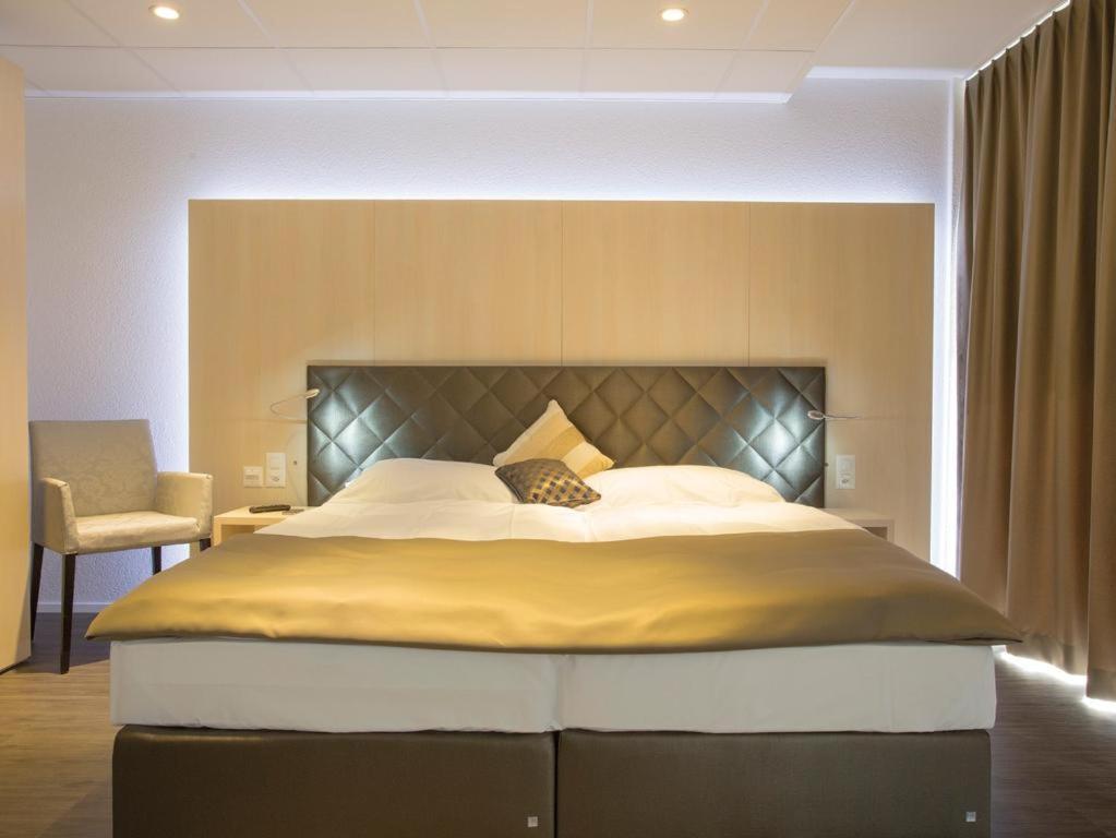 Los Lorentes Apartments Bern Airport Belp Esterno foto