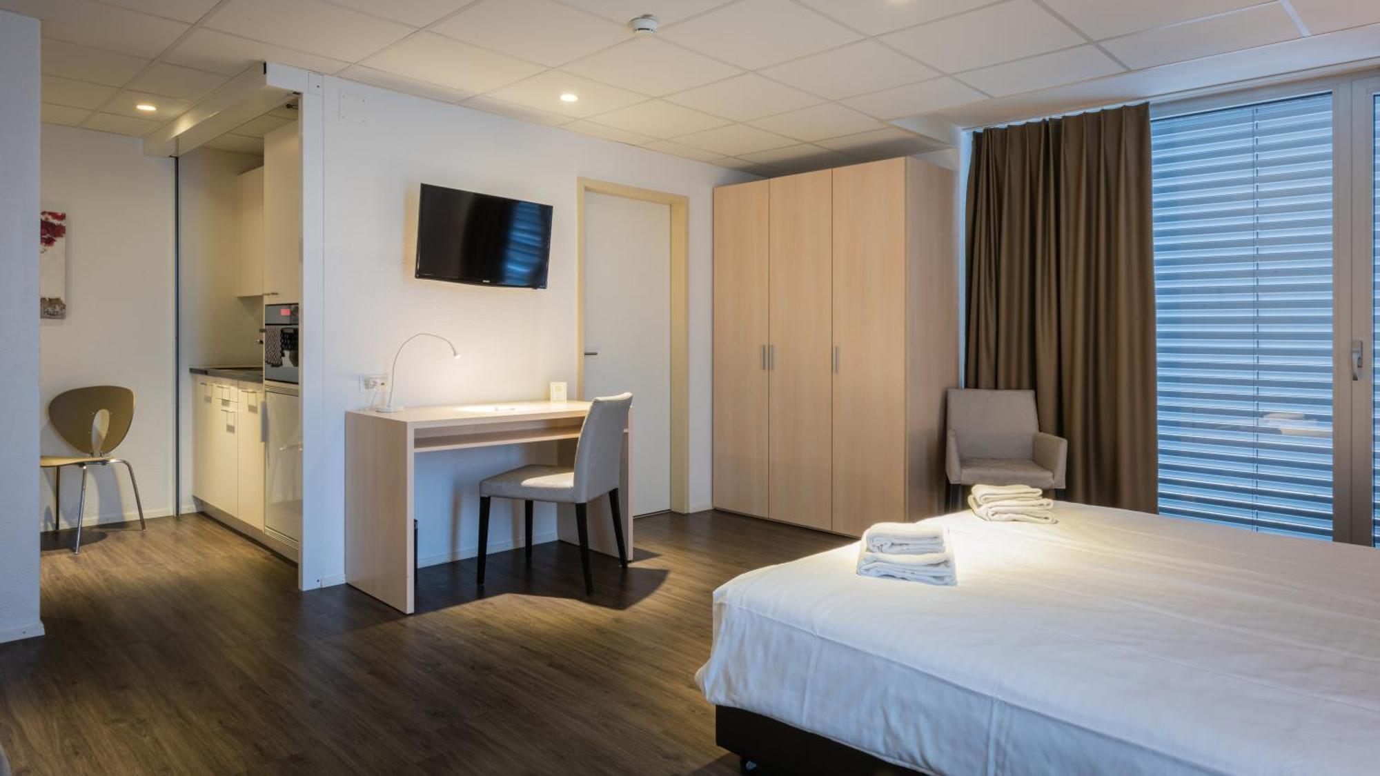 Los Lorentes Apartments Bern Airport Belp Esterno foto