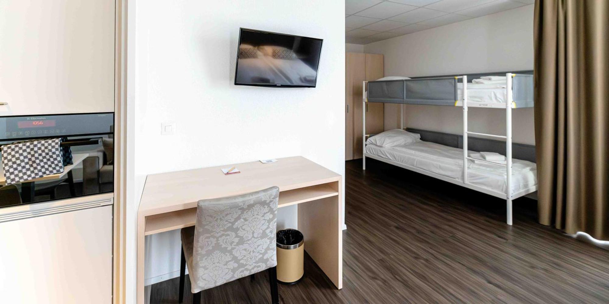 Los Lorentes Apartments Bern Airport Belp Esterno foto
